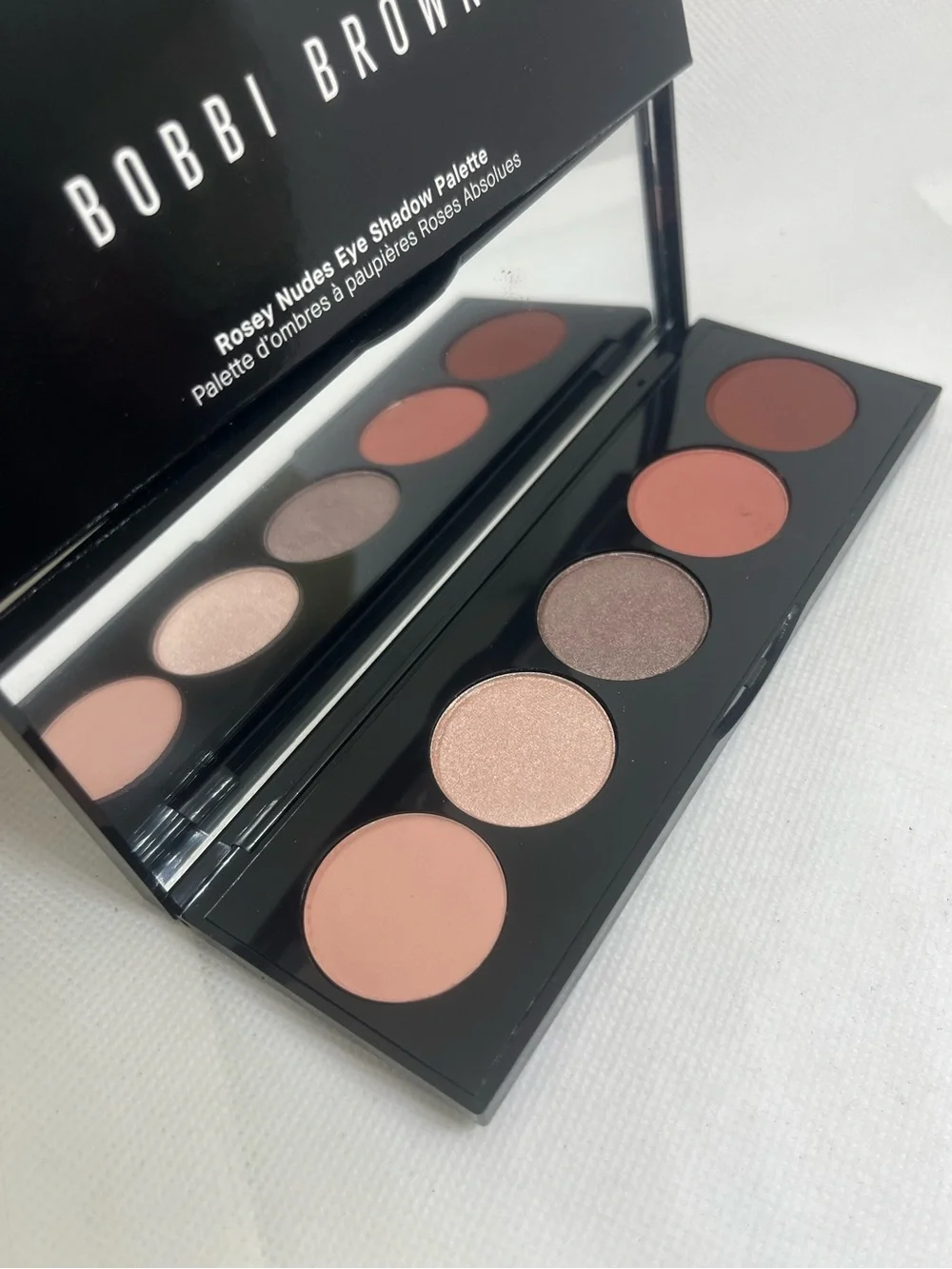 New BOBBI BROWN ROSEY NUDES EYE SHADOW PALETTE